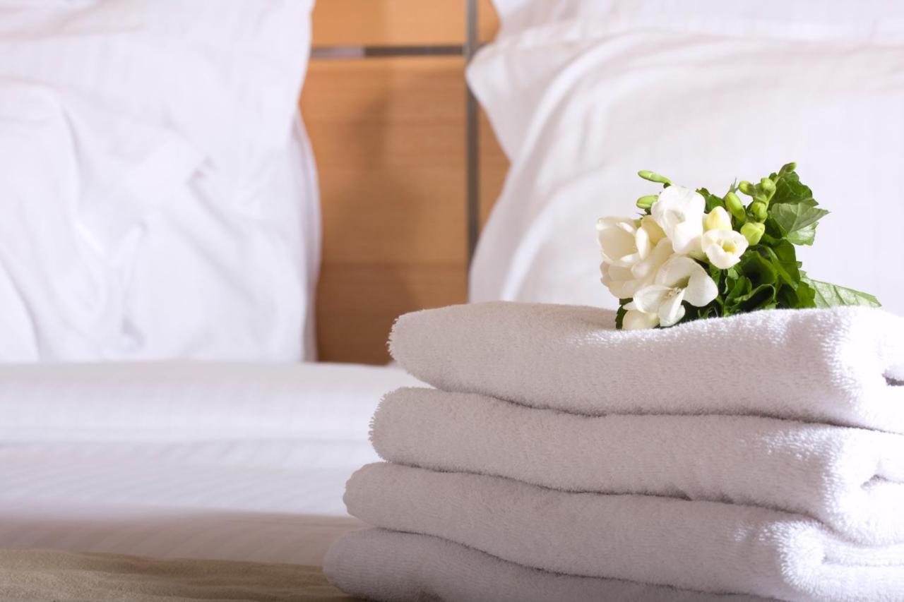 Hotel Cristina Riccione Esterno foto