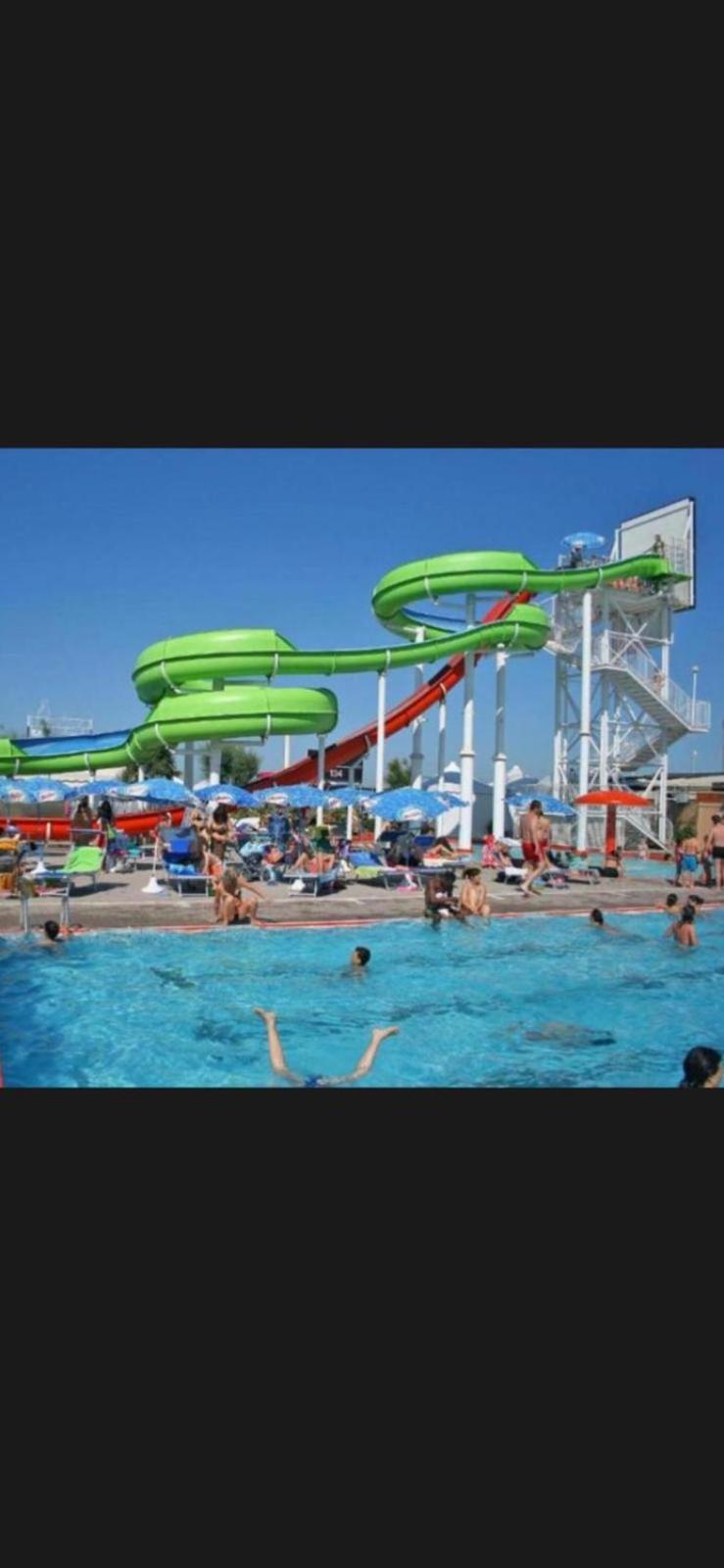 Hotel Cristina Riccione Esterno foto