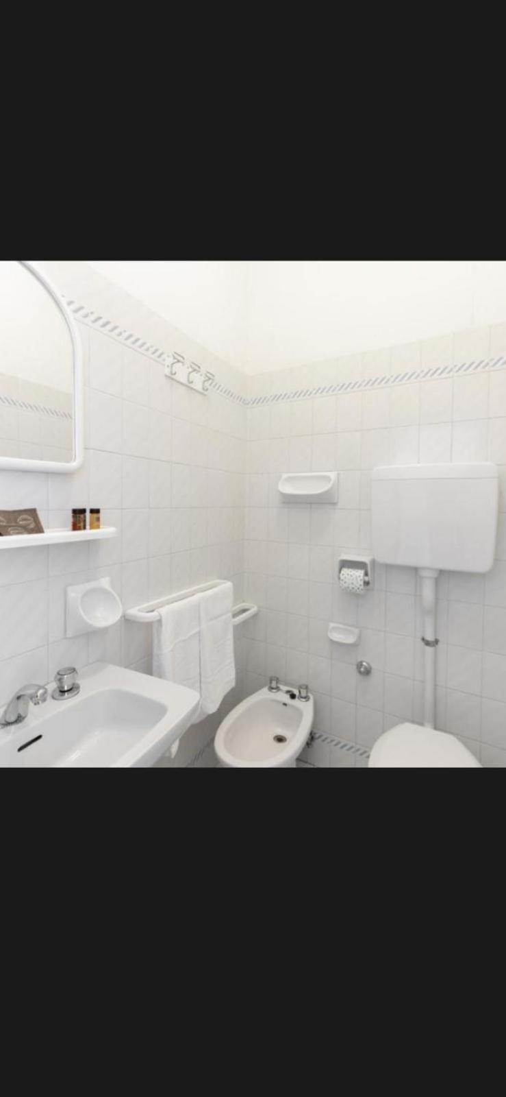 Hotel Cristina Riccione Esterno foto