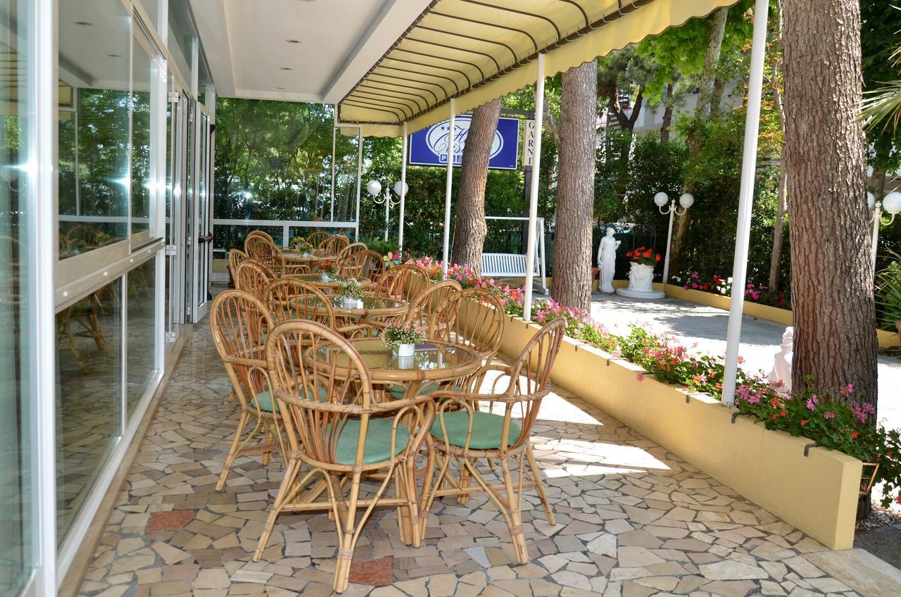 Hotel Cristina Riccione Esterno foto